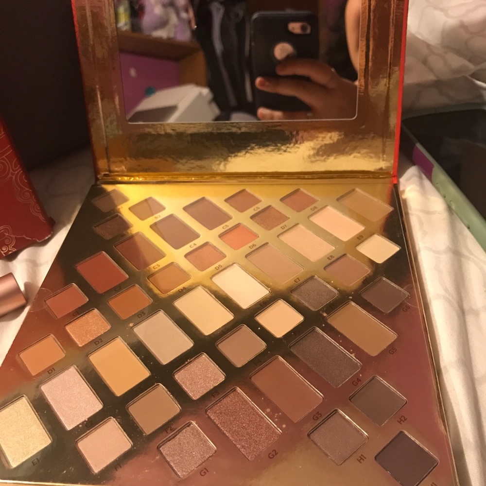 Make up bundle - Picture 2 of 4